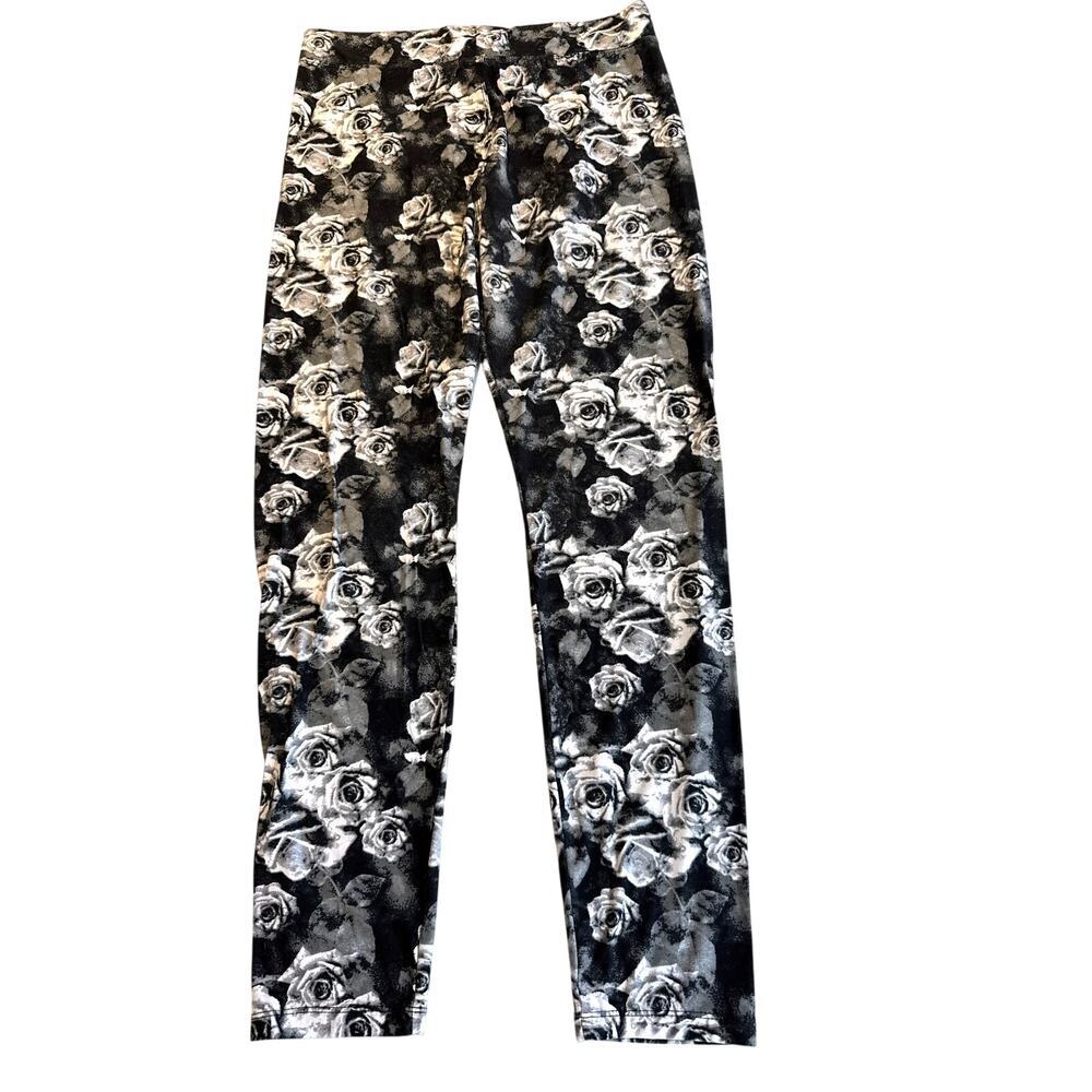 CHANCES R Black & White Roses Cotton Leggings EUC